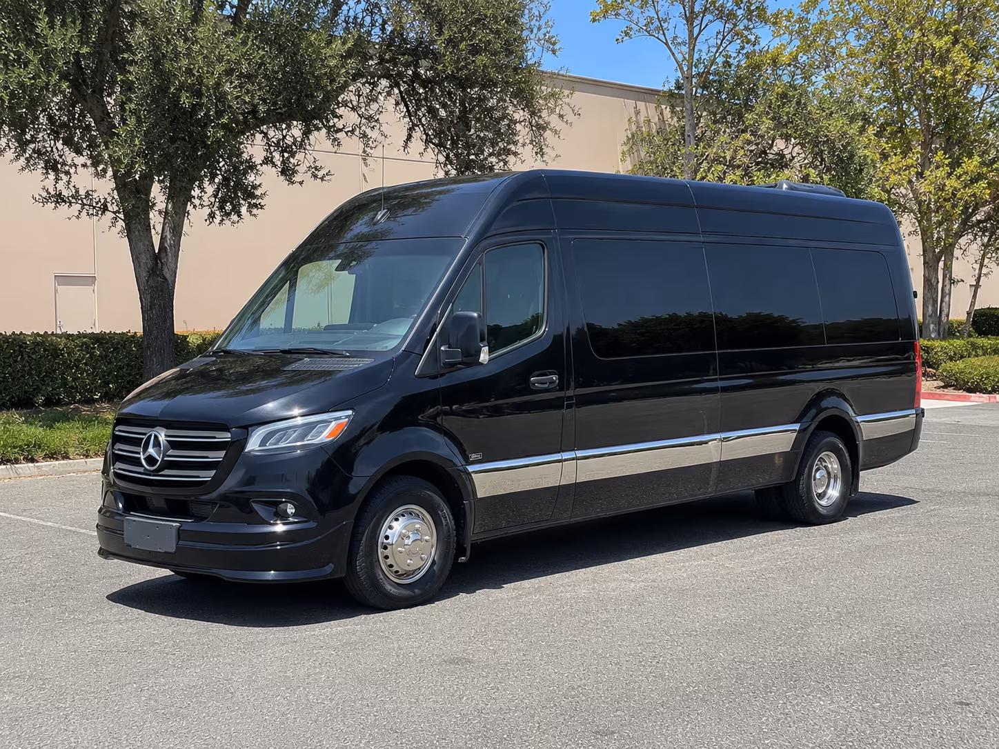 easily book transportation for your next wedding 2