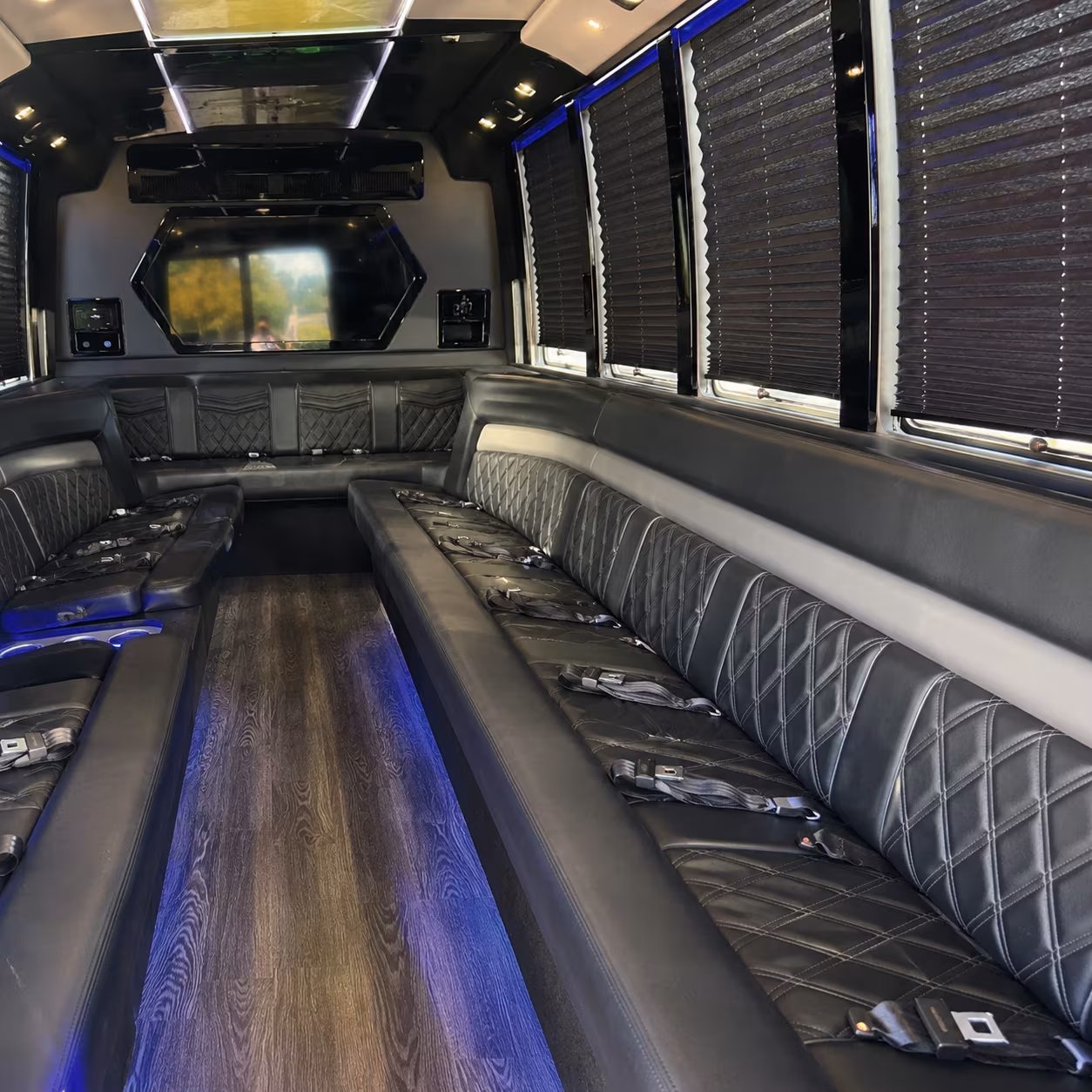 rent a party bus in queen creek for the perfect pre prom dinner run