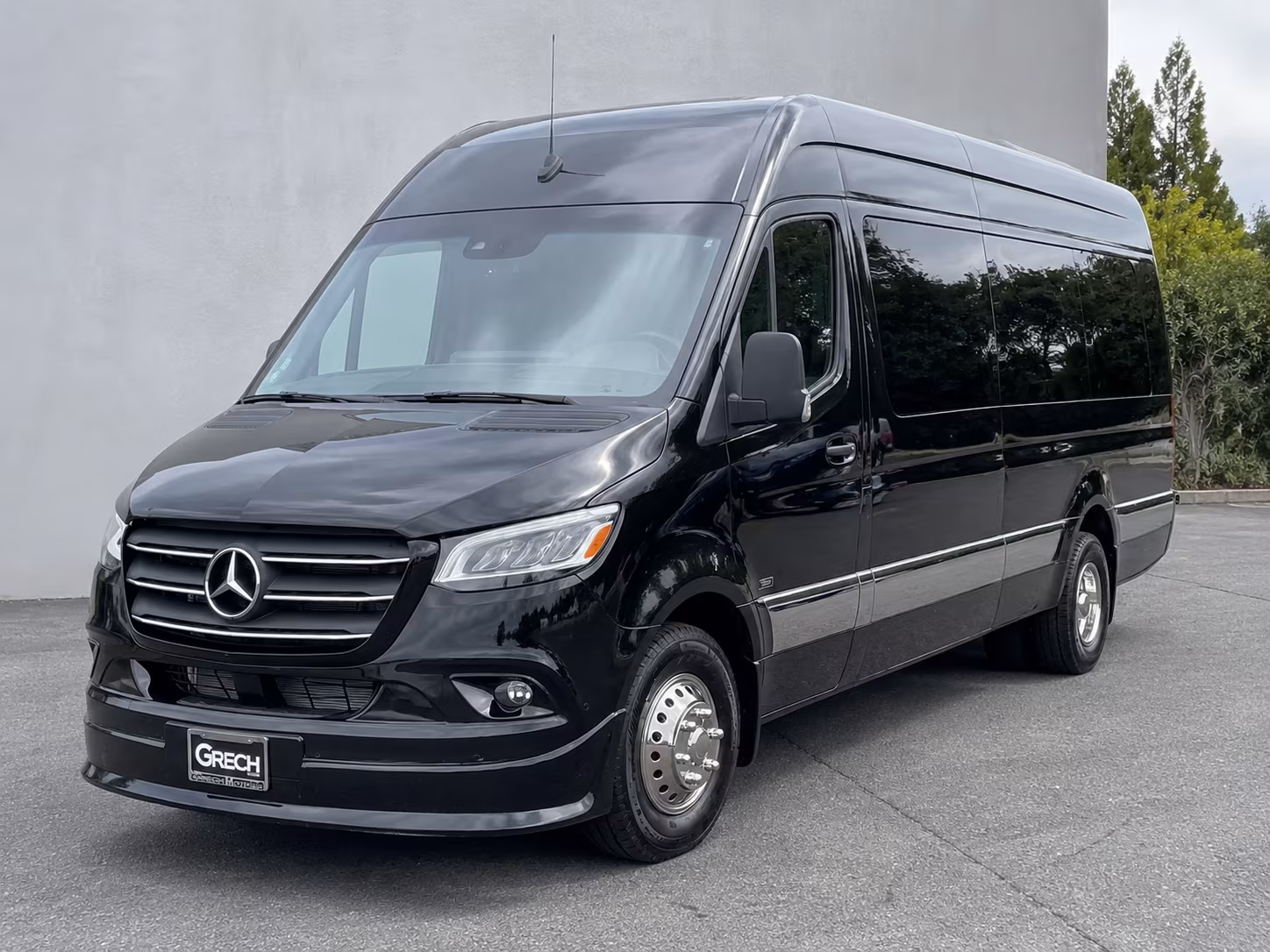 sprinter vans and minibuses for small corporate groups in queen creek